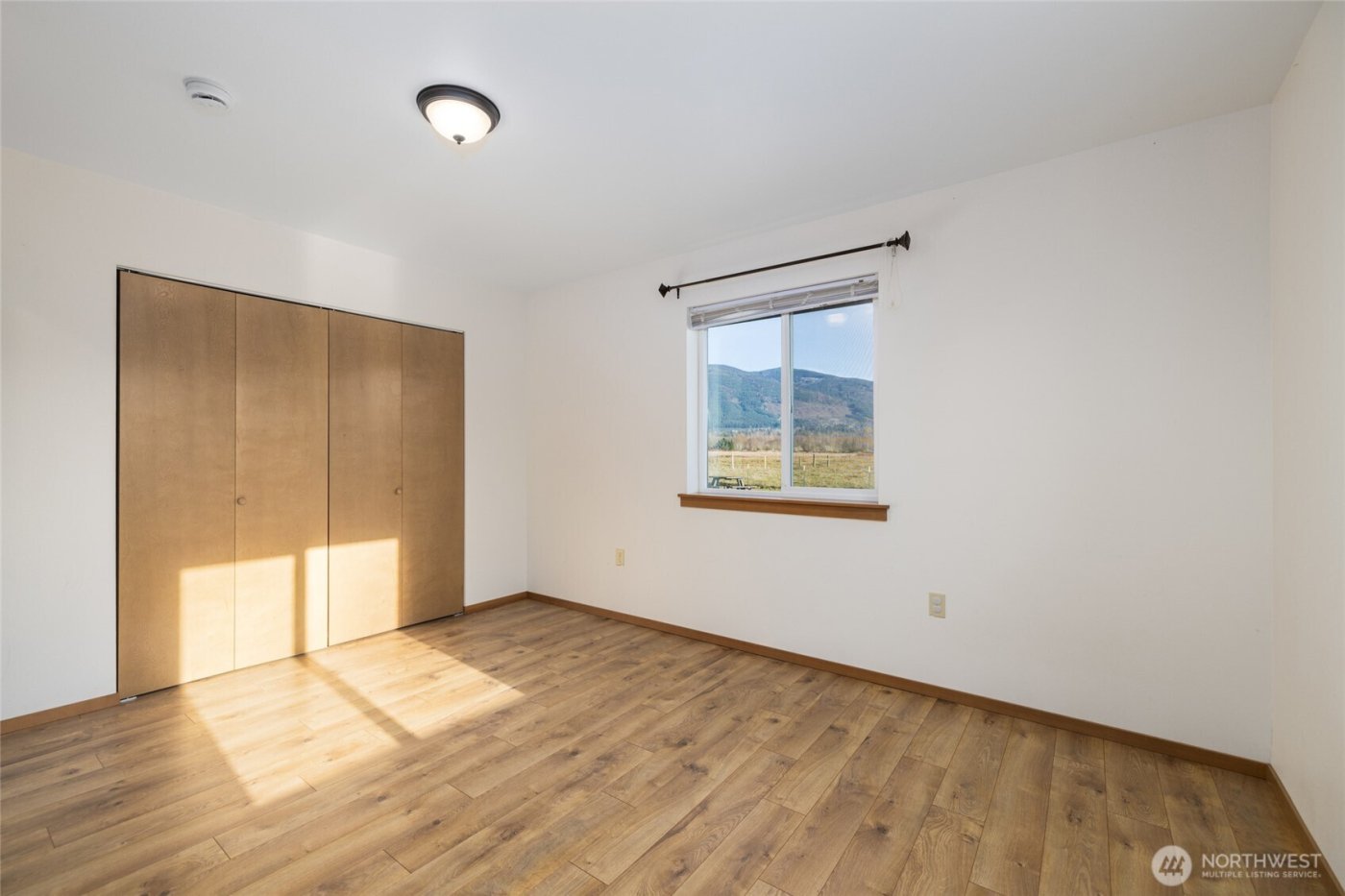 965 N Fruitdale Road , Sedro Woolley, WA 98284