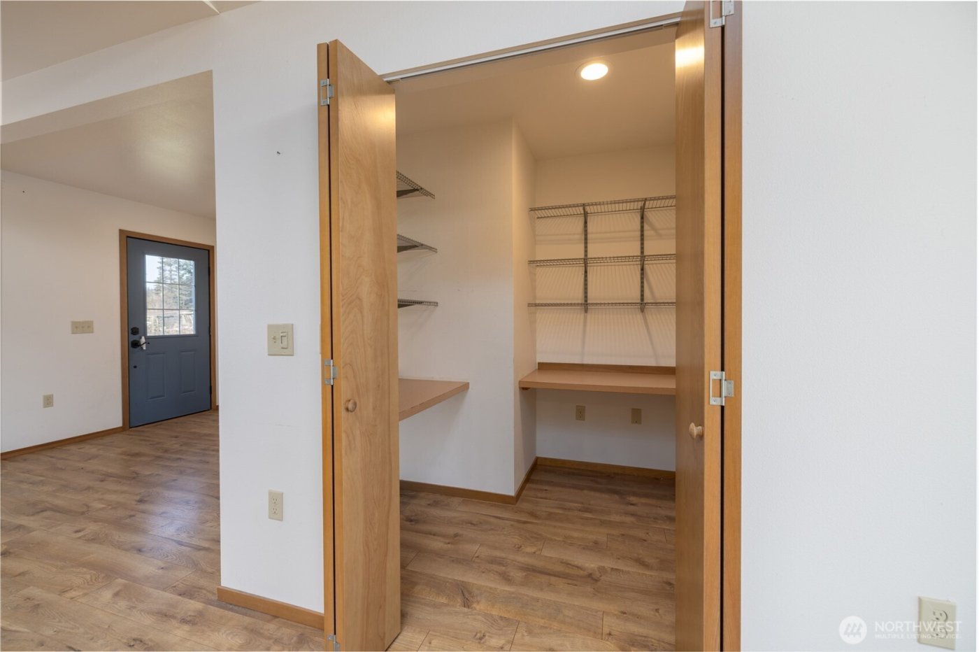 965 N Fruitdale Road , Sedro Woolley, WA 98284