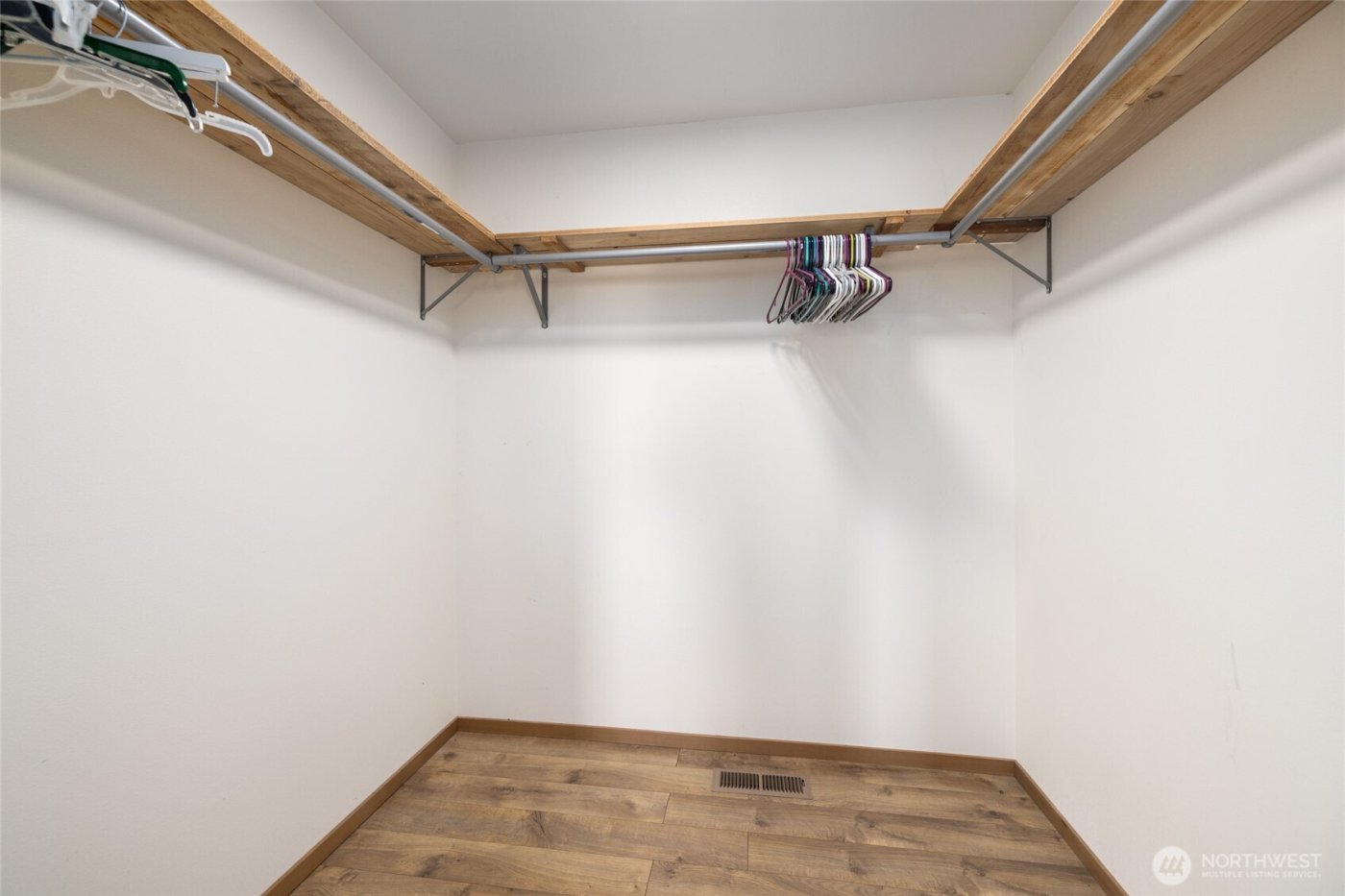 965 N Fruitdale Road , Sedro Woolley, WA 98284