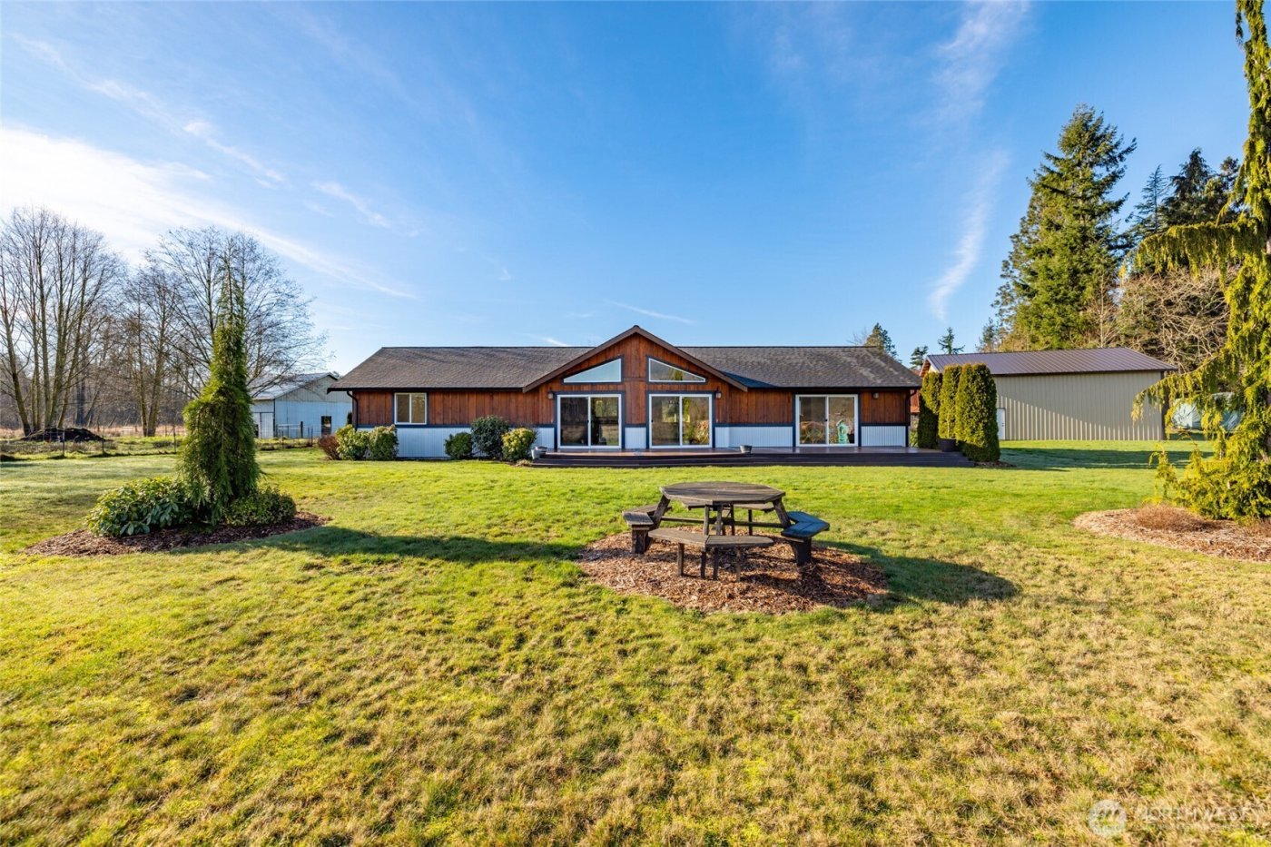 965 N Fruitdale Road , Sedro Woolley, WA 98284