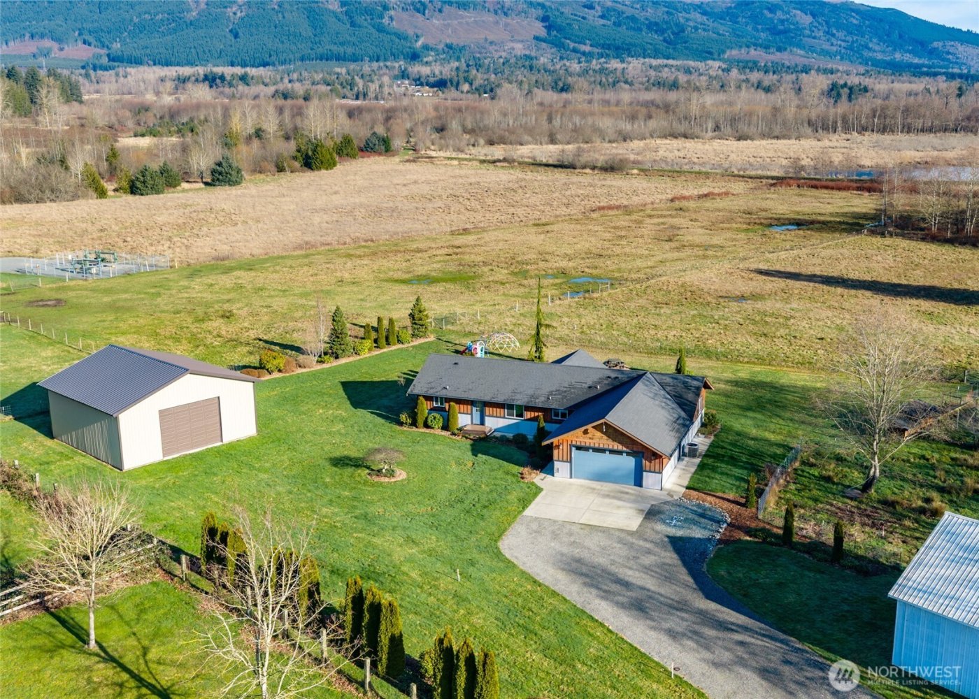 965 N Fruitdale Road , Sedro Woolley, WA 98284