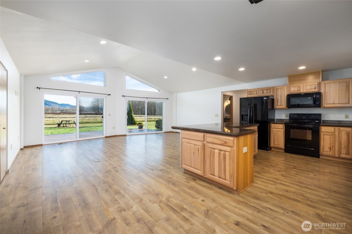 965 N Fruitdale Road , Sedro Woolley, WA 98284