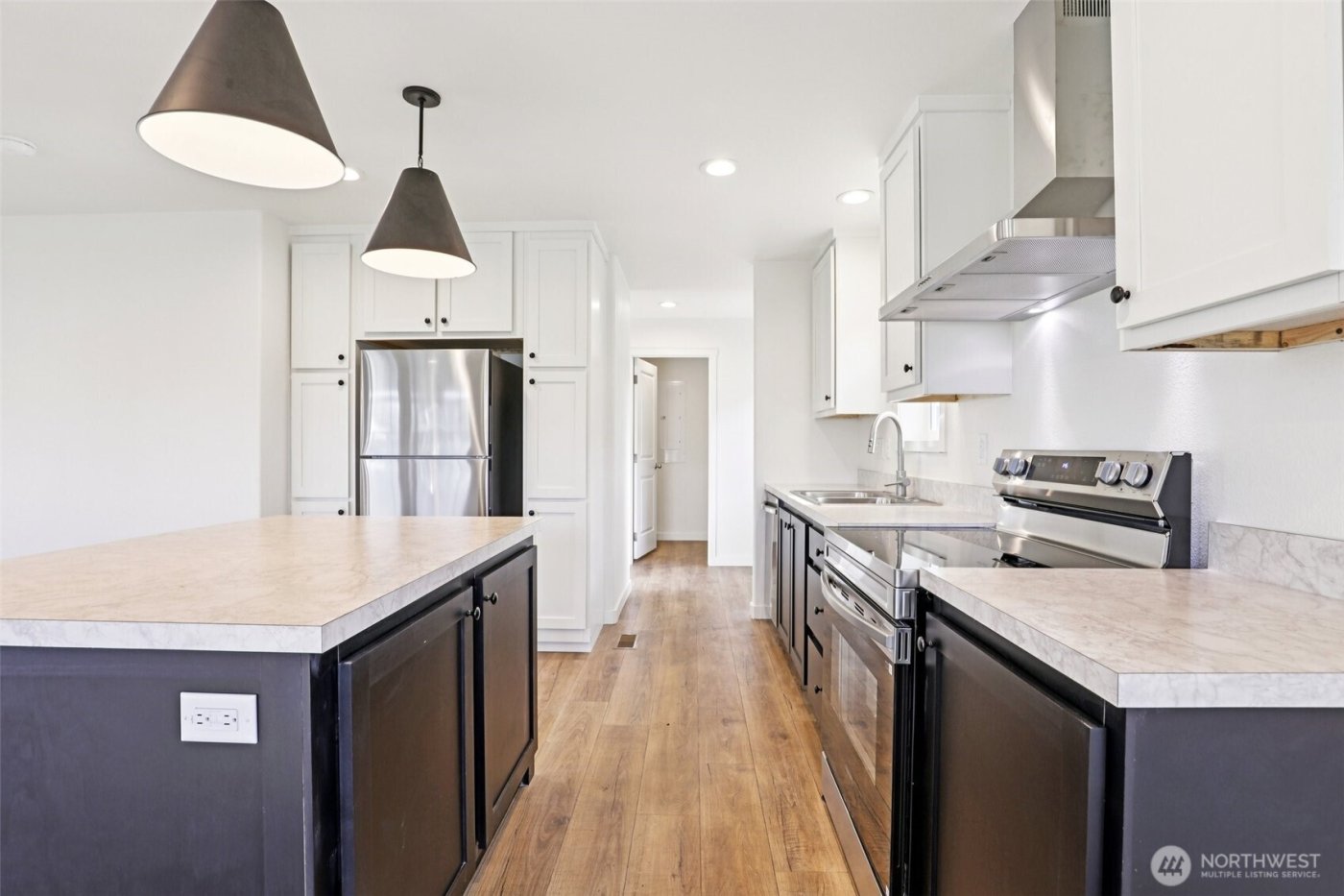 332 23rd Avenue , Longview, WA 98632