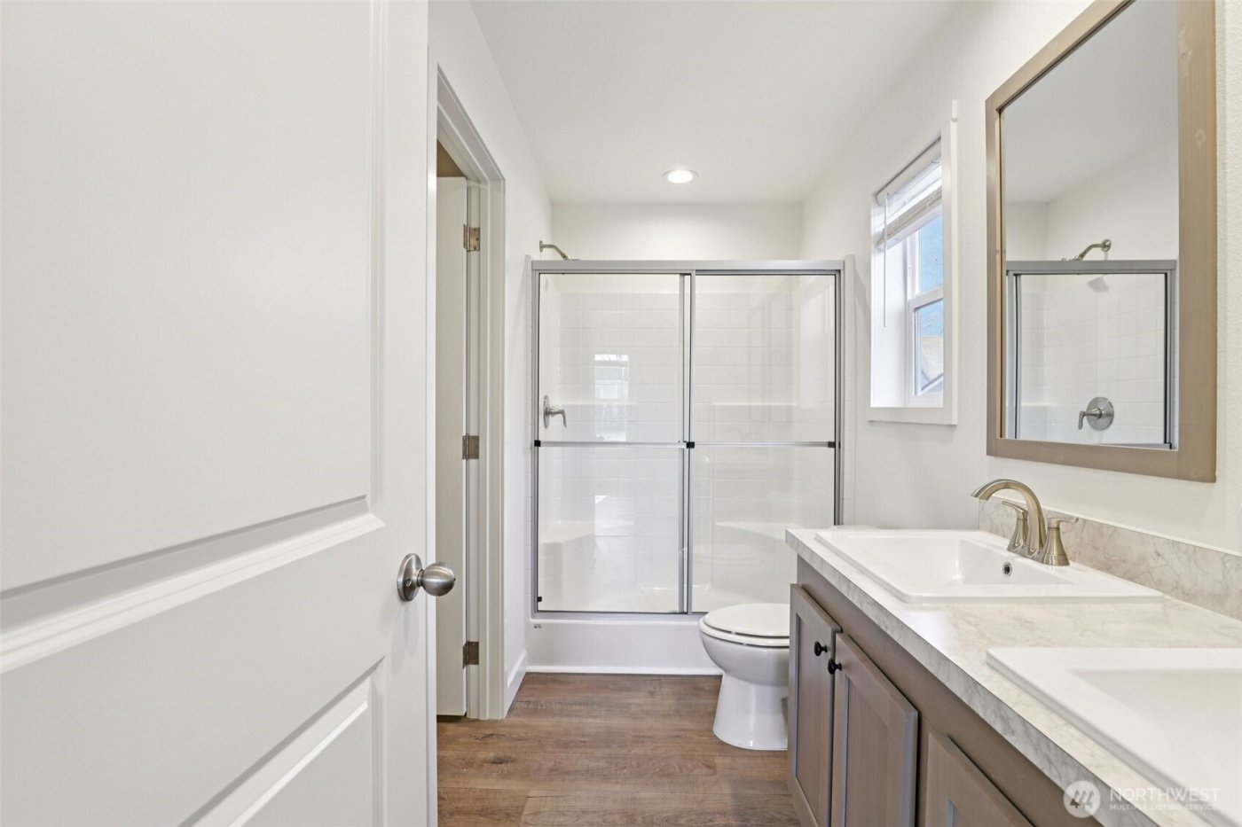 332 23rd Avenue , Longview, WA 98632