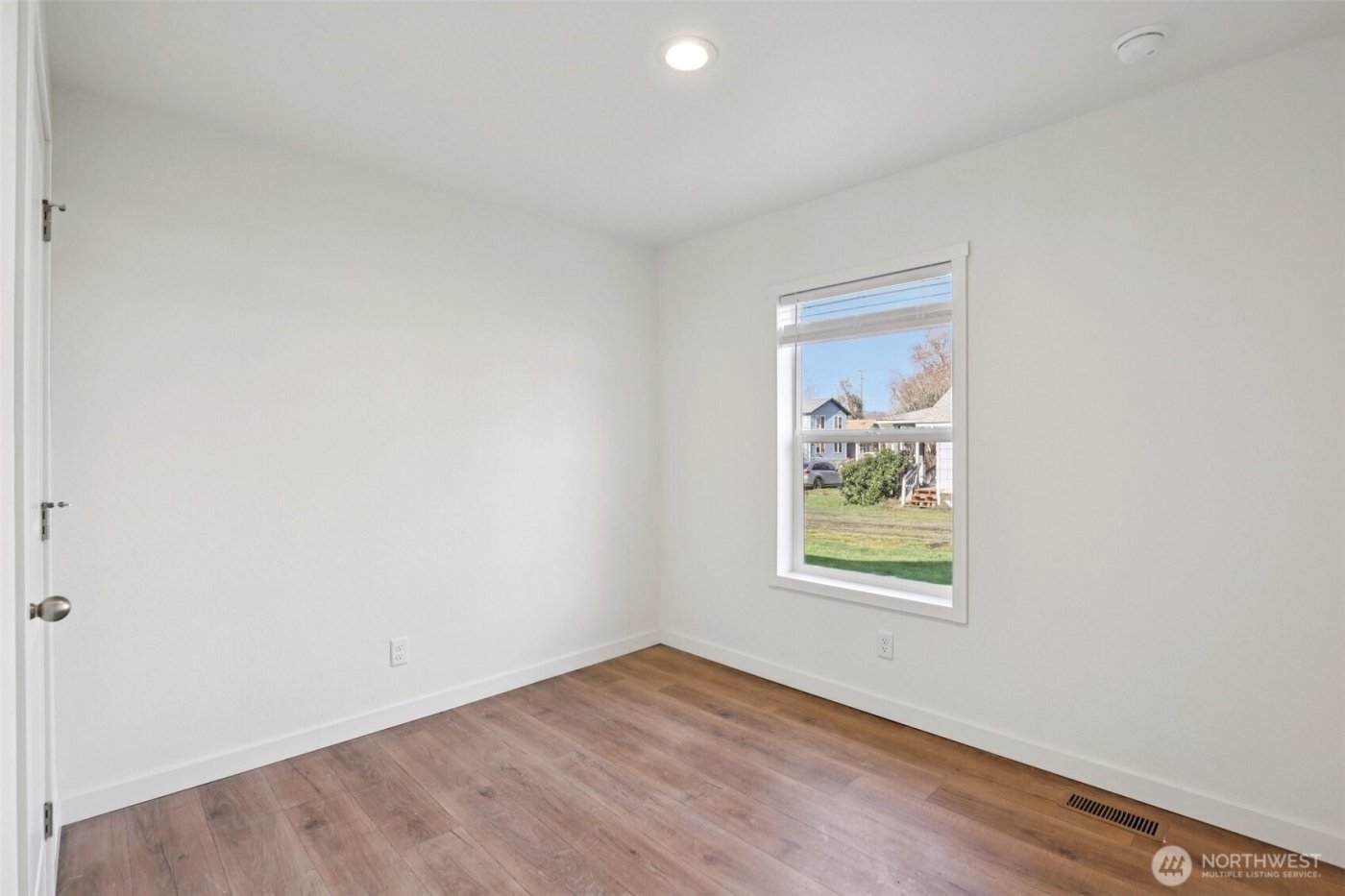 332 23rd Avenue , Longview, WA 98632