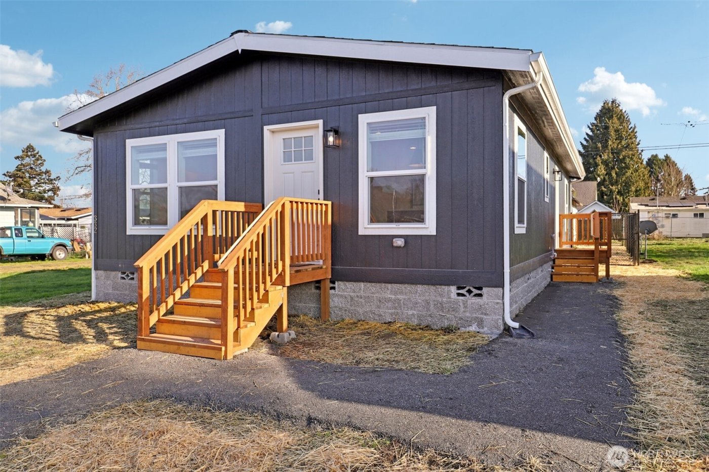 332 23rd Avenue , Longview, WA 98632