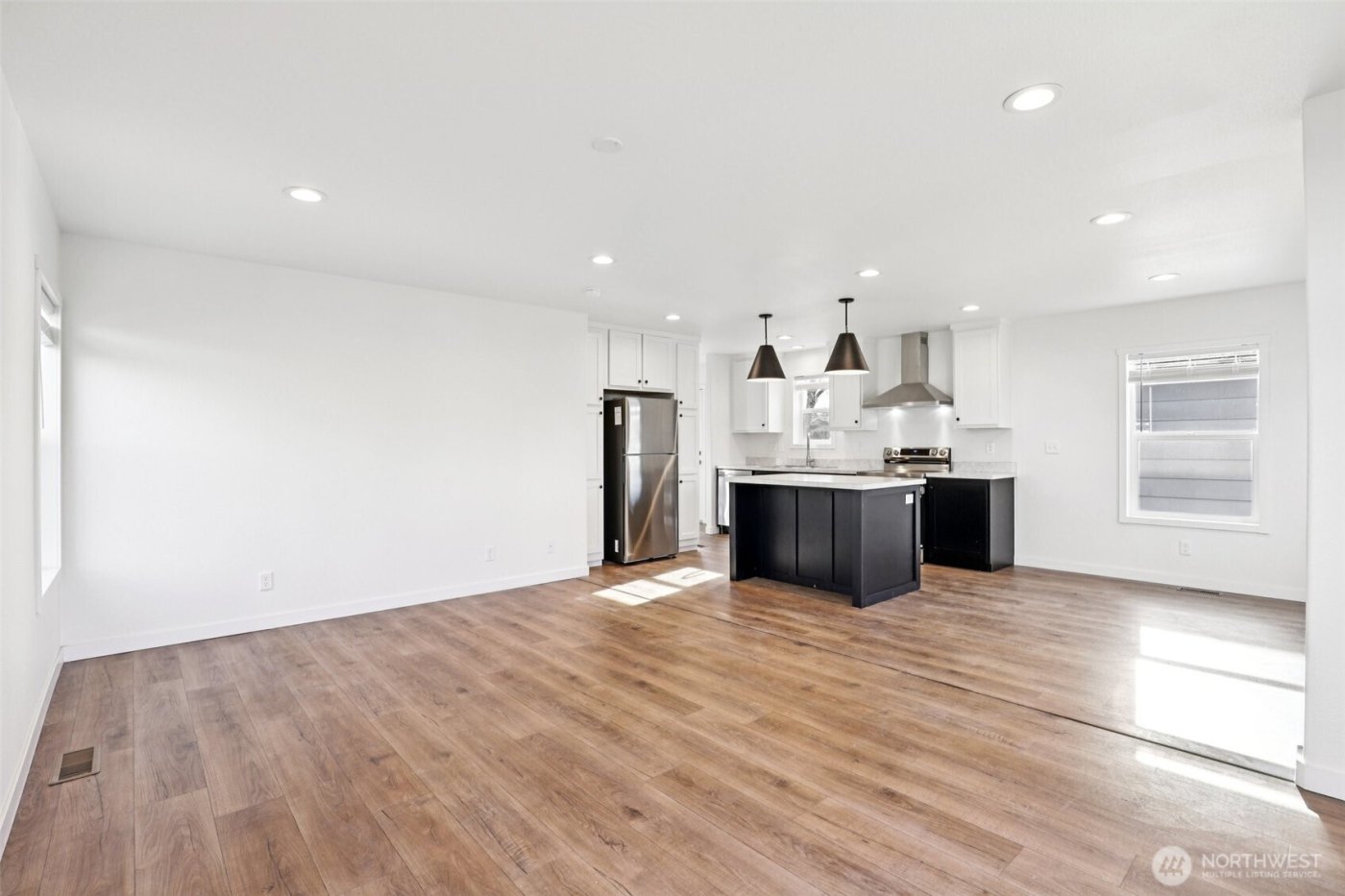 332 23rd Avenue , Longview, WA 98632