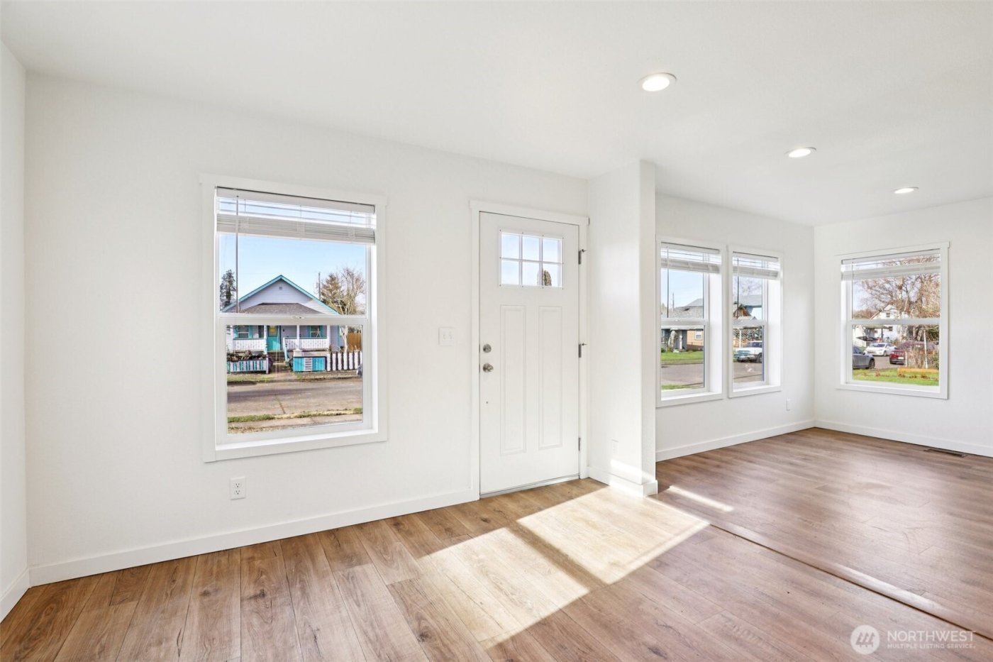 332 23rd Avenue , Longview, WA 98632