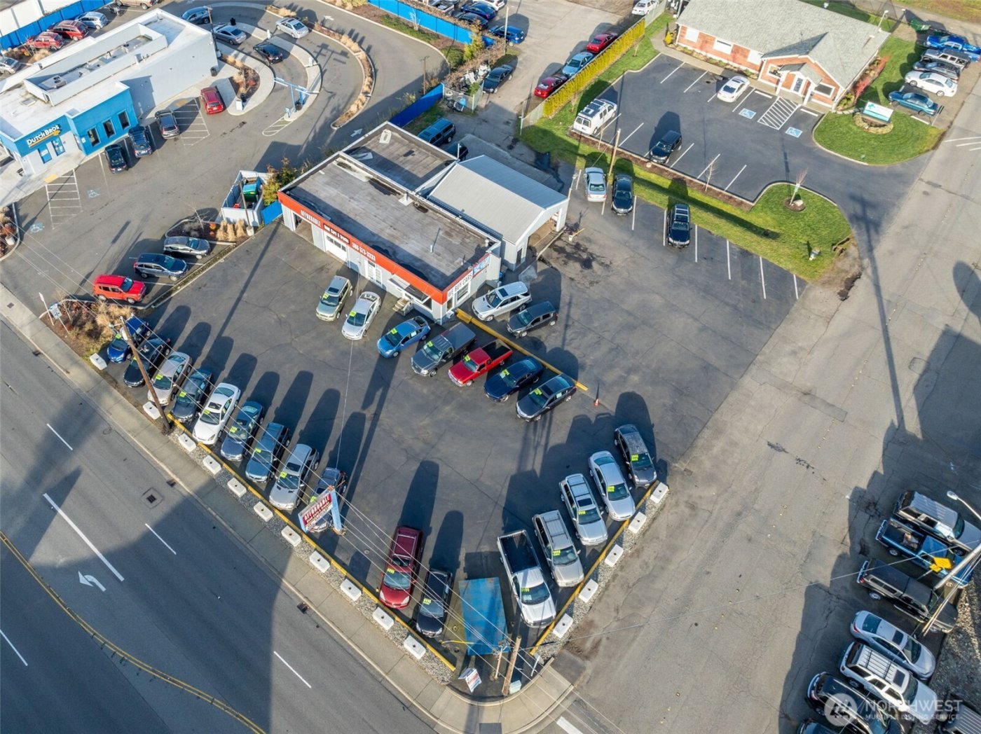 3890 Wheaton Way , Bremerton, WA 98310