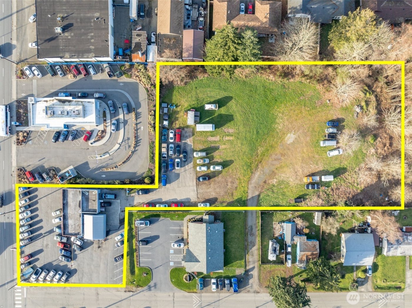 3890 Wheaton Way , Bremerton, WA 98310