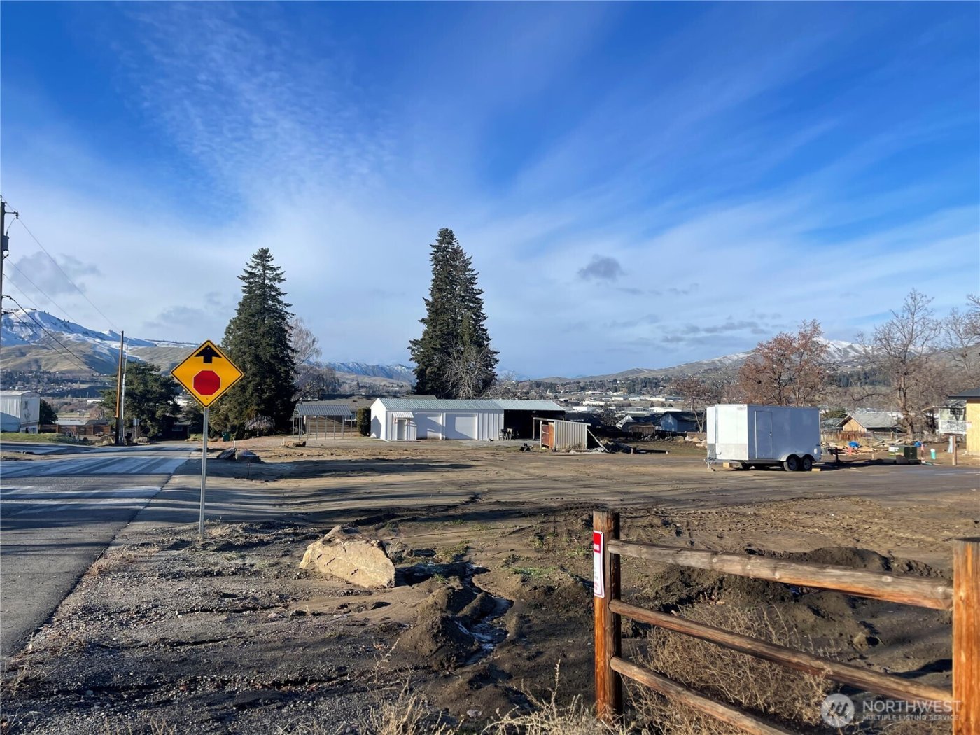 313 34th Street NW, East Wenatchee, WA 98802