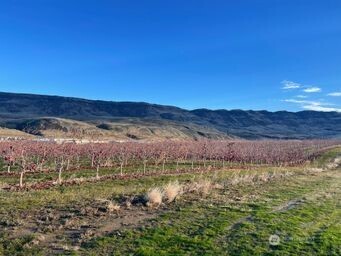 851 S Van Well Ave. , East Wenatchee, WA 98802