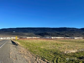 851 S Van Well Ave. , East Wenatchee, WA 98802