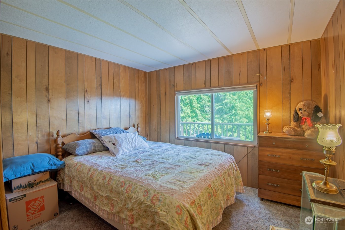 140 N Spindrift Drive , Lilliwaup, WA 98555