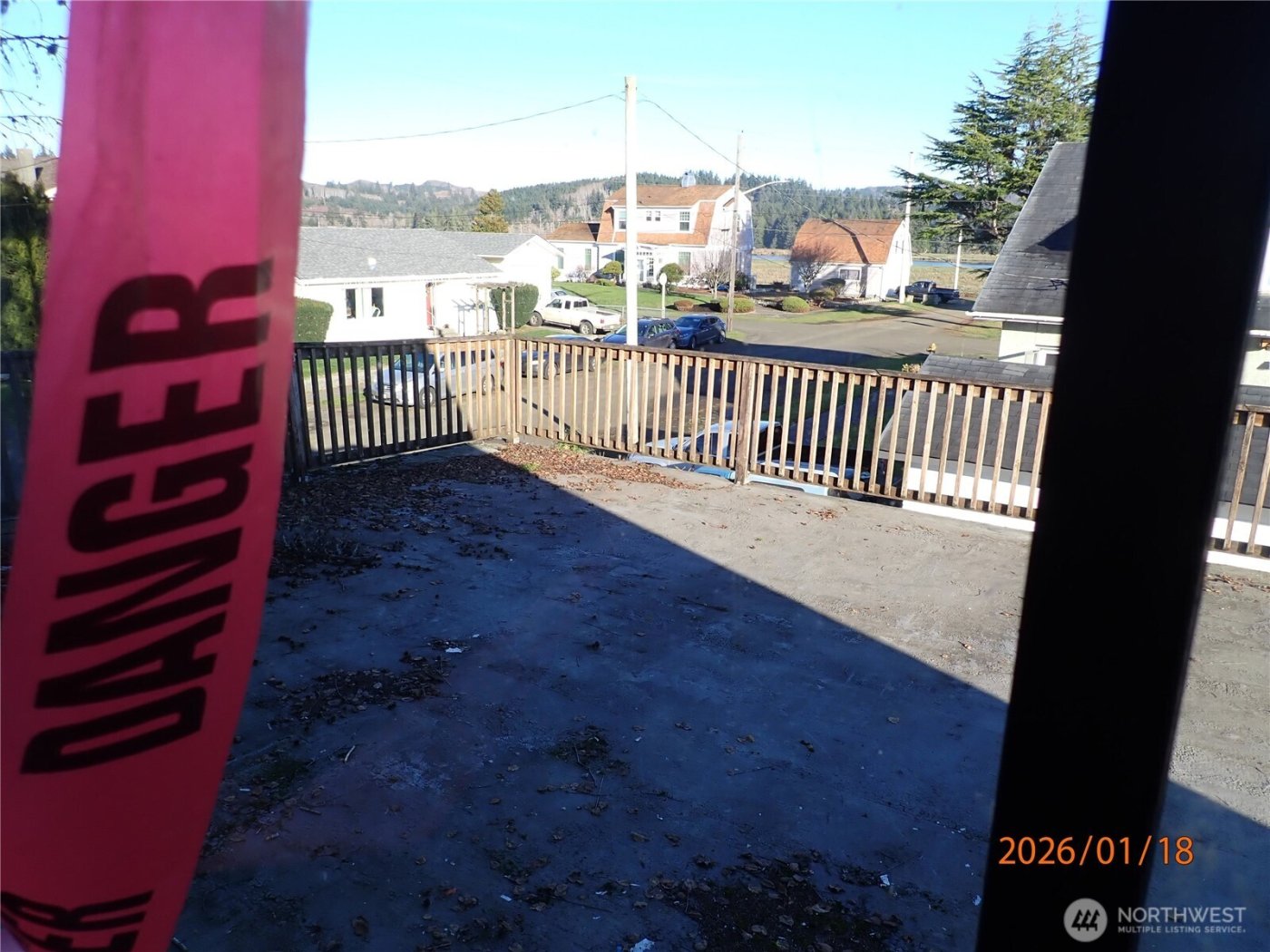 237 13th Street , Raymond, WA 98577