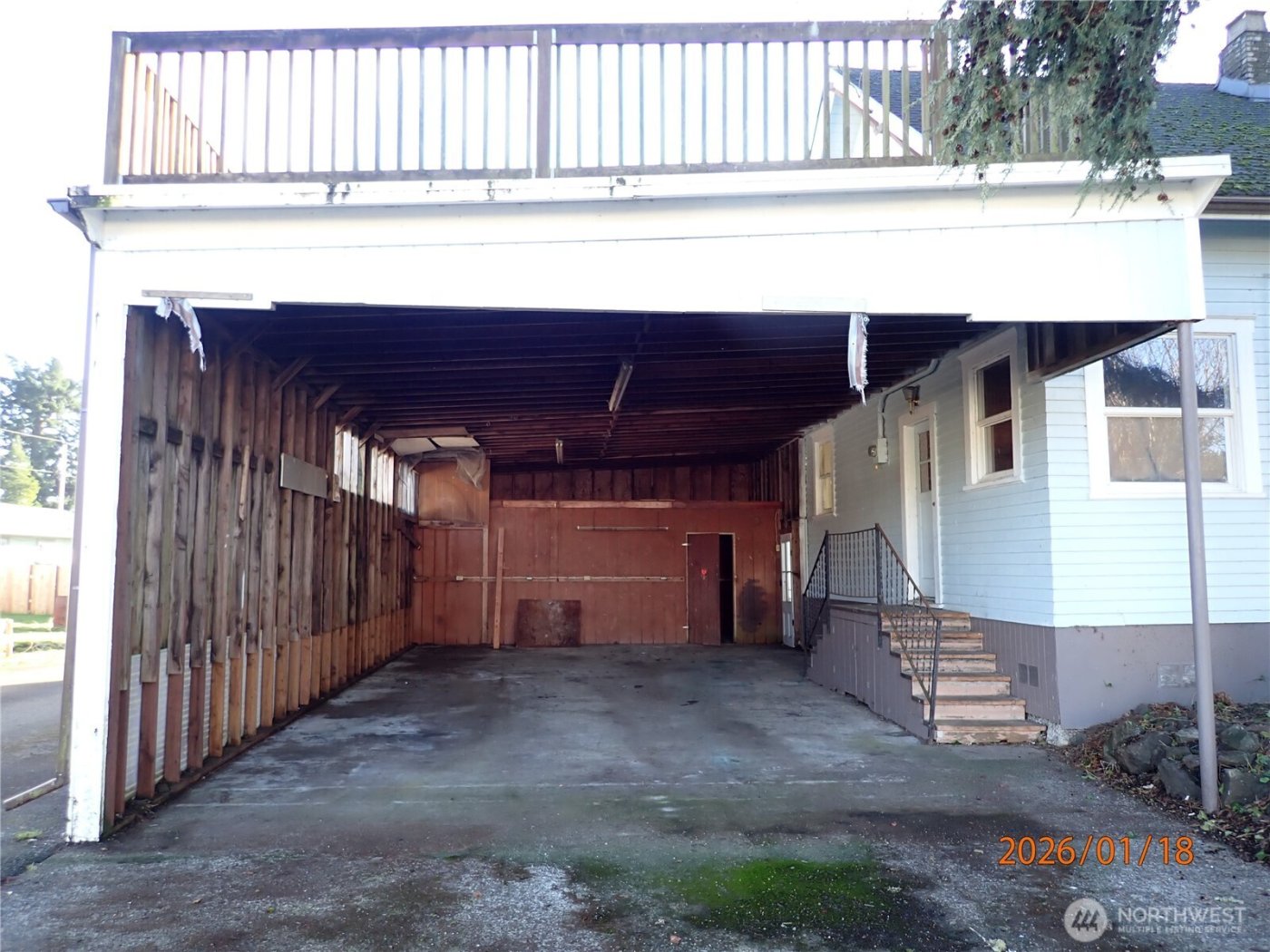 237 13th Street , Raymond, WA 98577