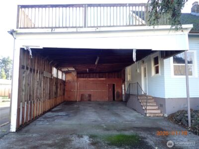 237 13th Street , Raymond, WA 98577 - Photo 7