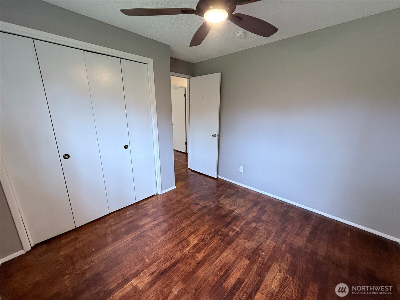 388 NW 11th Court , Oak Harbor, WA 98277