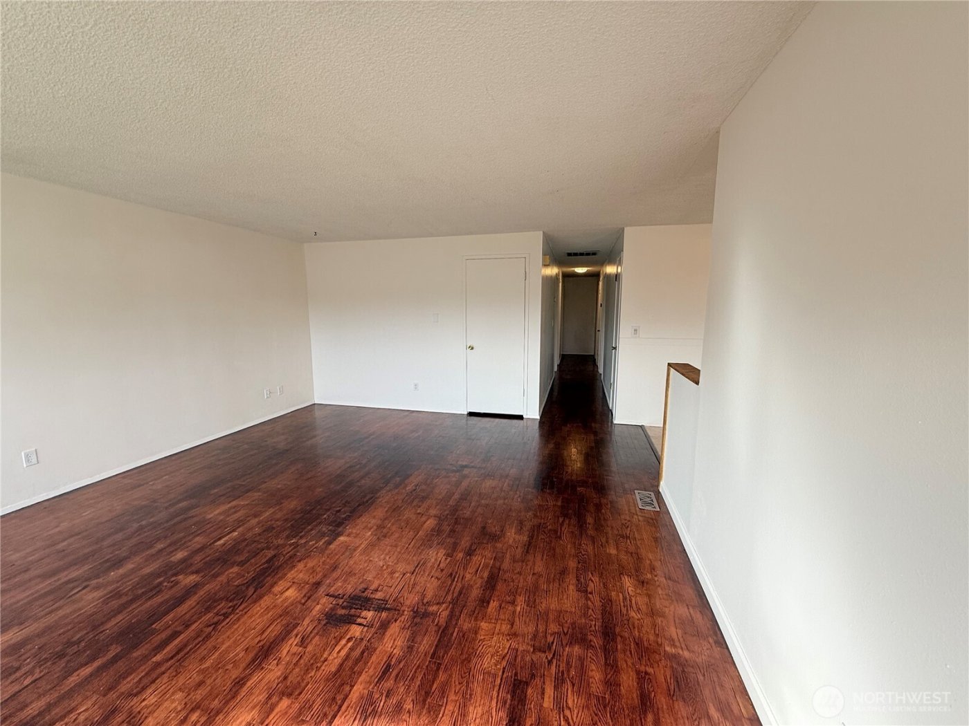 388 NW 11th Court , Oak Harbor, WA 98277