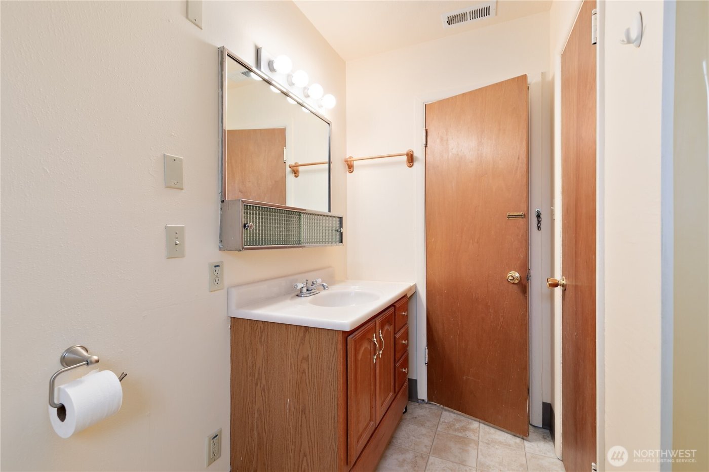 7101 88th Street SW, Lakewood, WA 98499