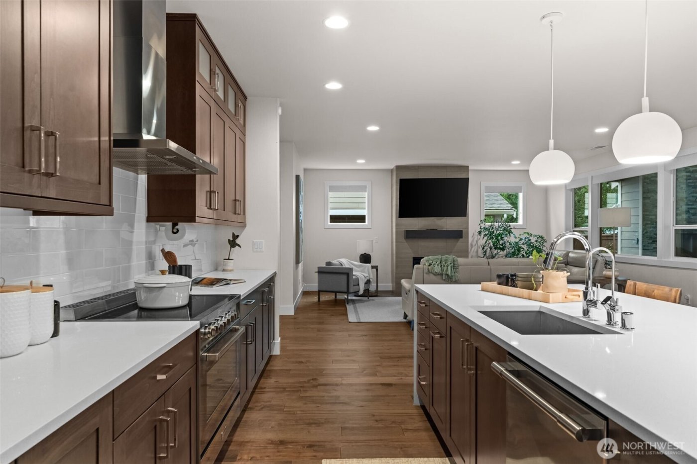 2320 48th Street Ct NW, Gig Harbor, WA 98335