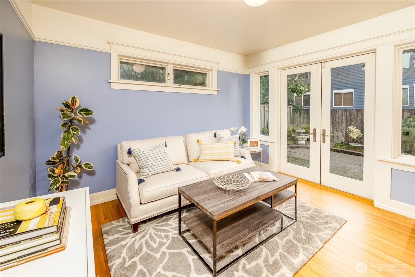 2343 Federal Avenue E, Seattle, WA 98102