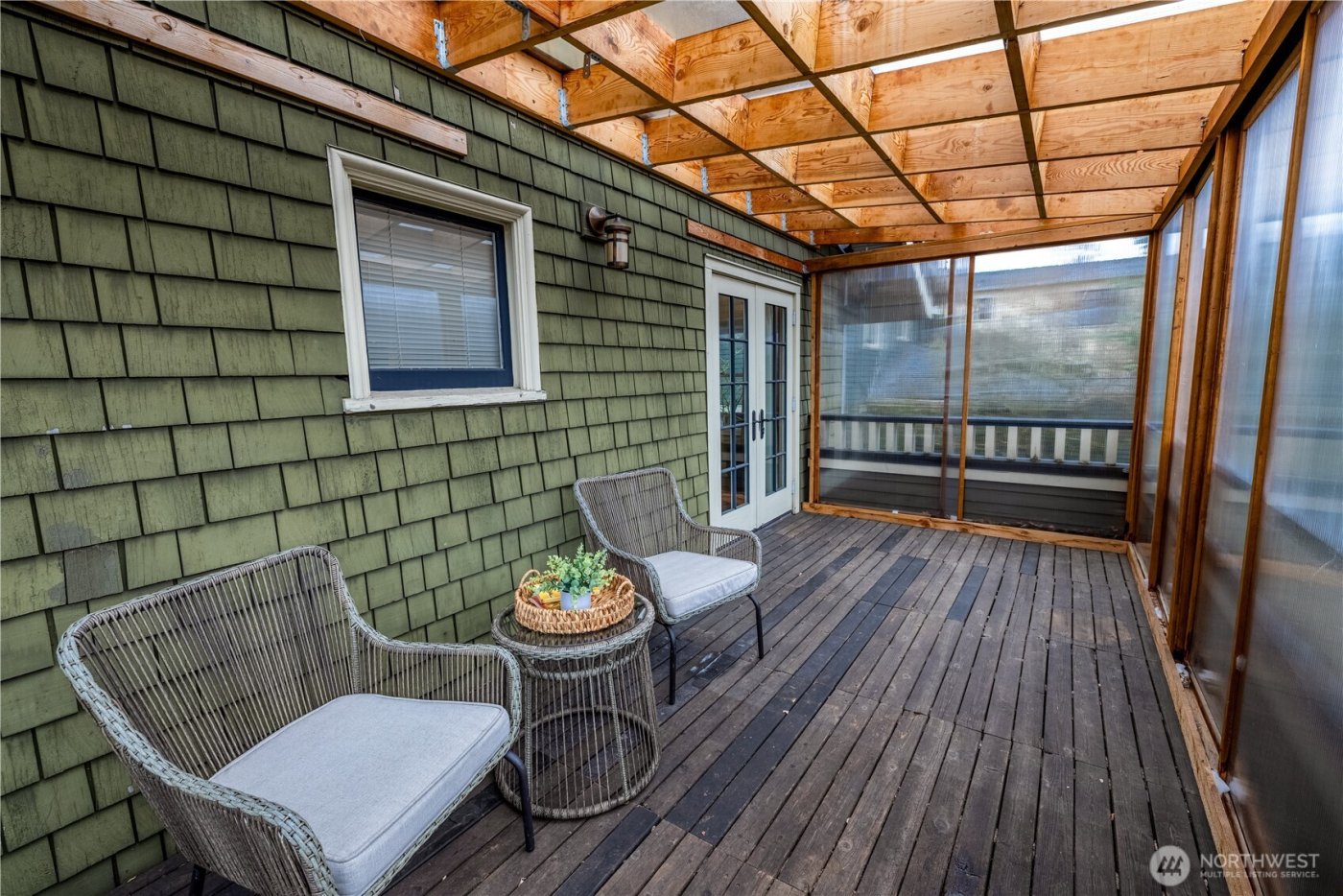 2343 Federal Avenue E, Seattle, WA 98102