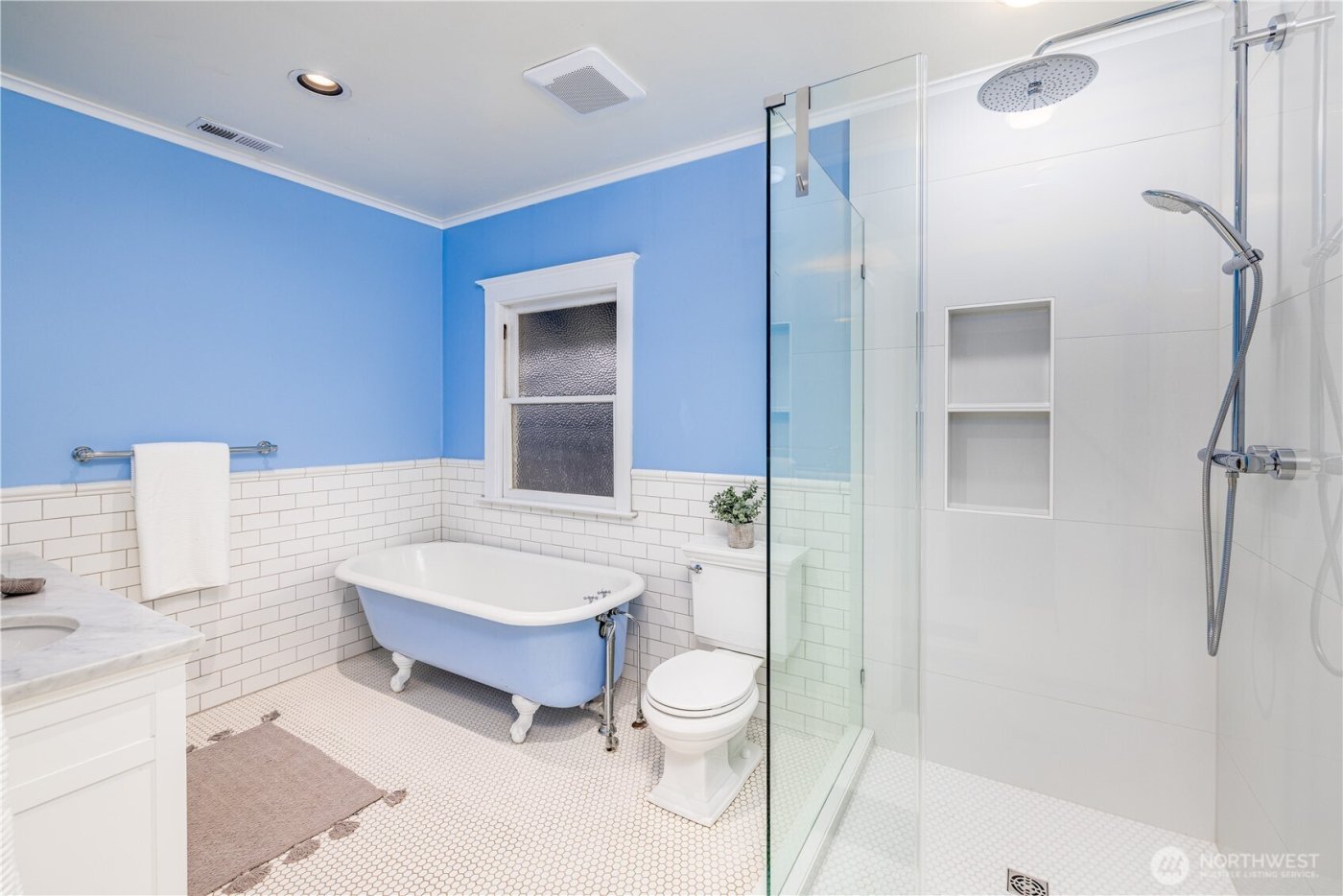 2343 Federal Avenue E, Seattle, WA 98102