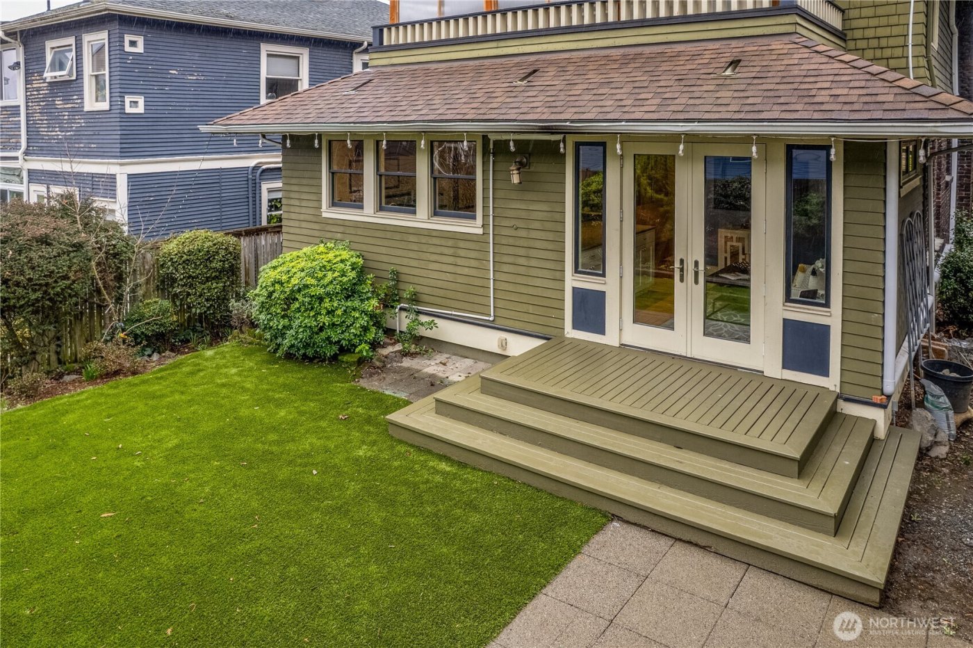 2343 Federal Avenue E, Seattle, WA 98102