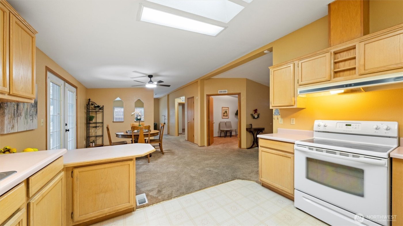 1496 Osprey Lane , College Place, WA 99324