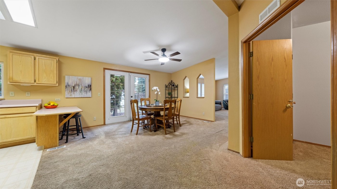 1496 Osprey Lane , College Place, WA 99324