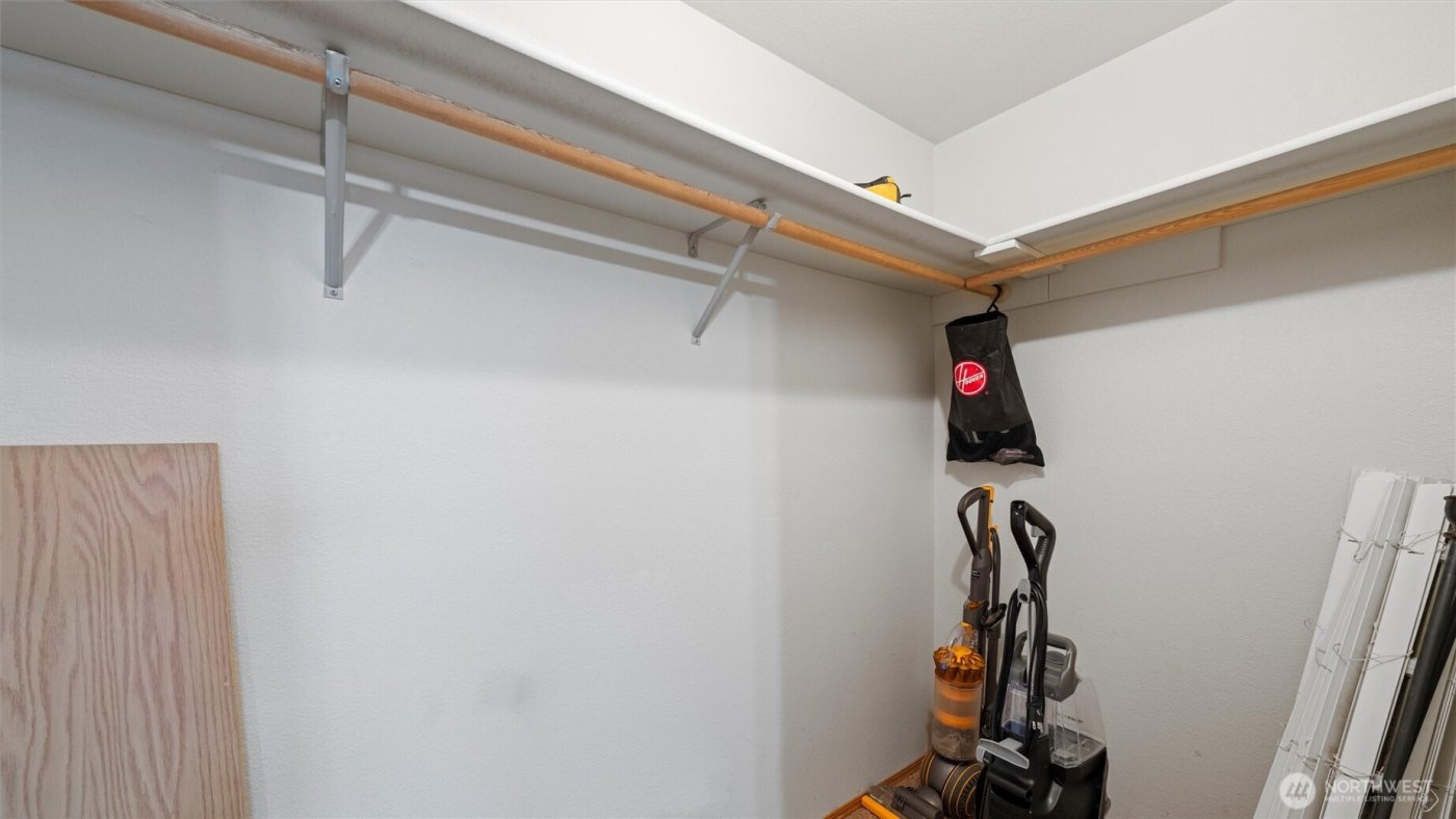 1496 Osprey Lane , College Place, WA 99324