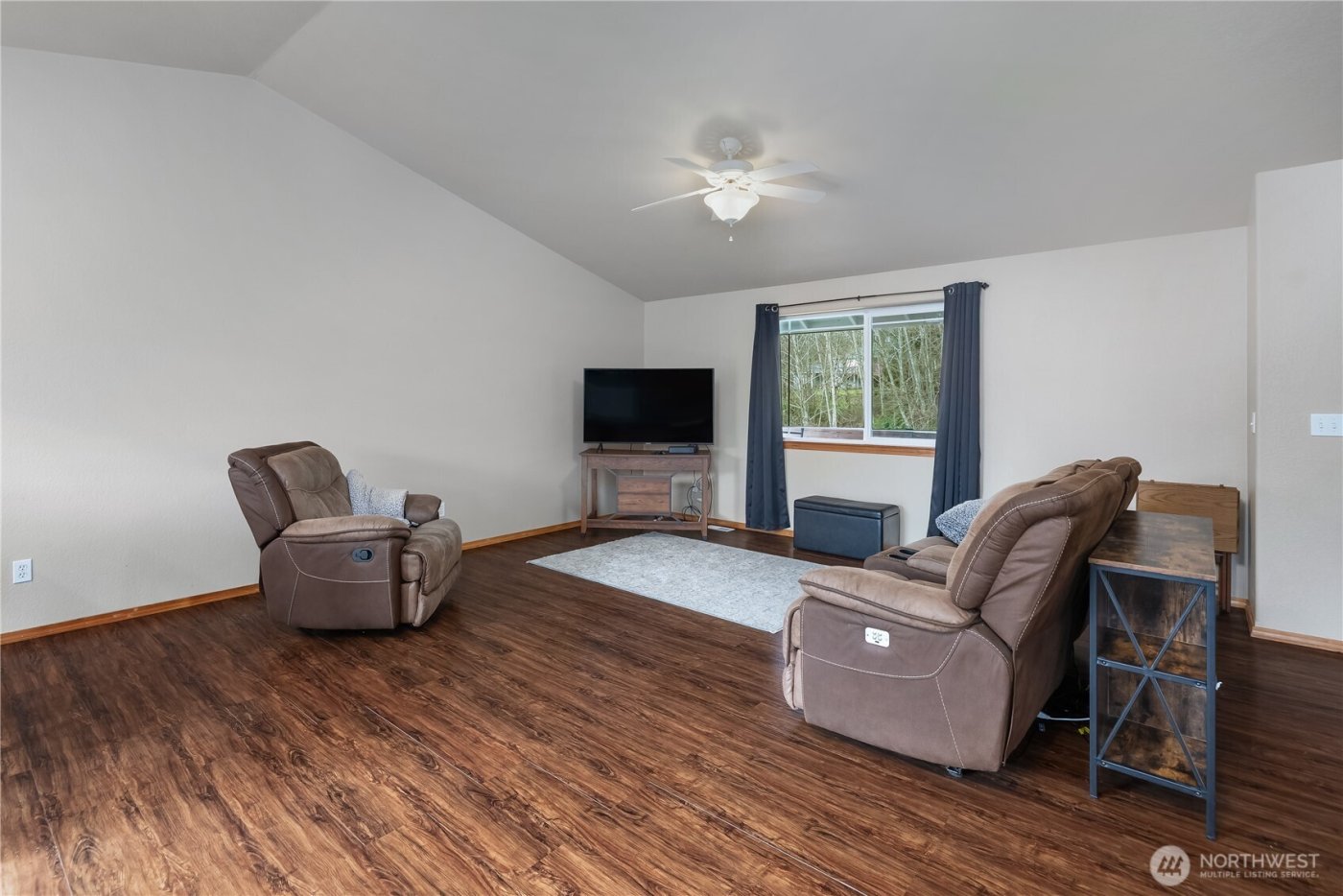 109 Blossom Lane , Elma, WA 98541