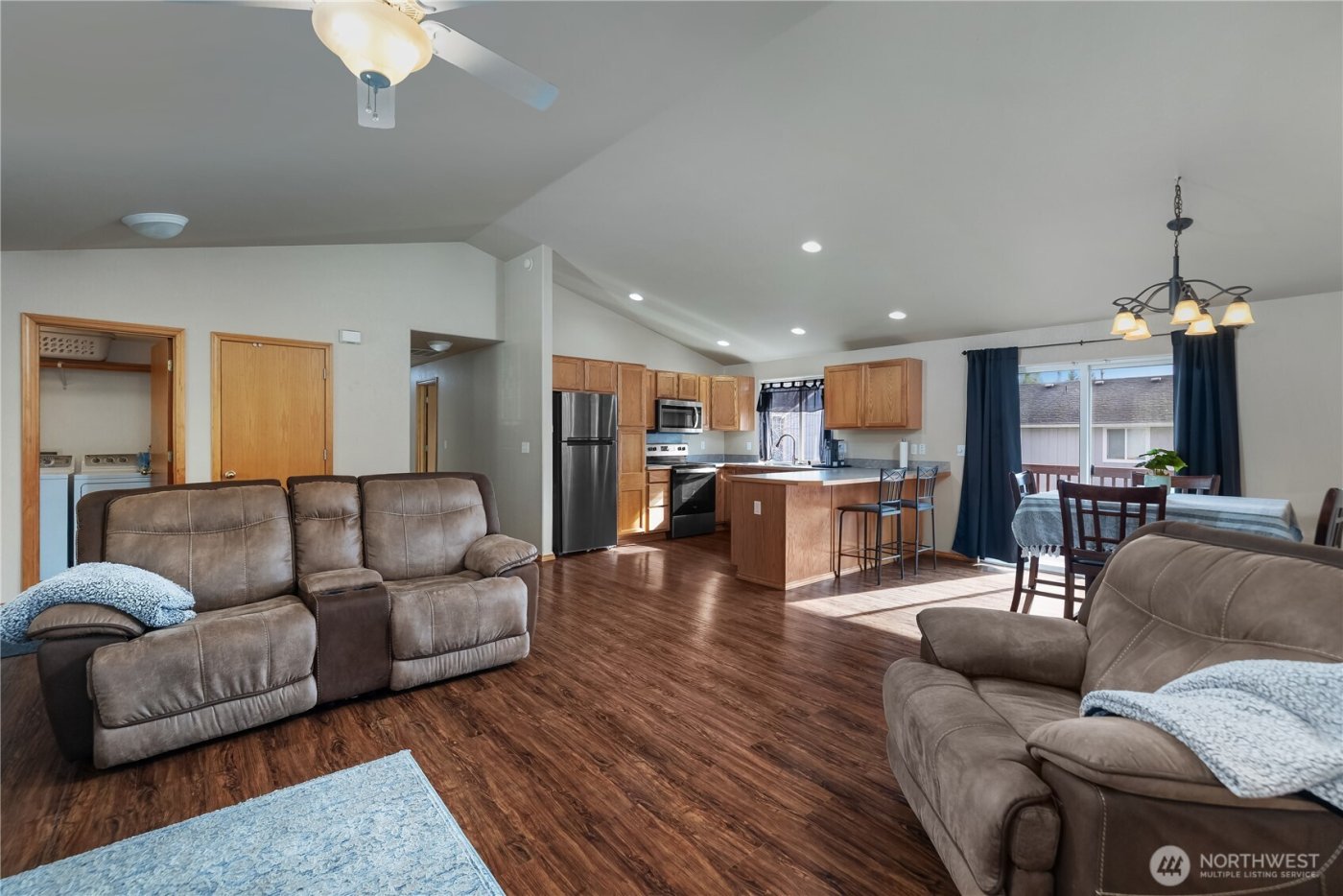 109 Blossom Lane , Elma, WA 98541