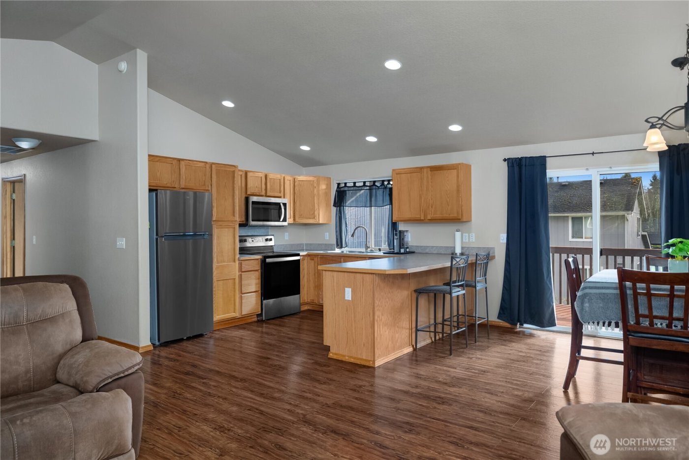 109 Blossom Lane , Elma, WA 98541