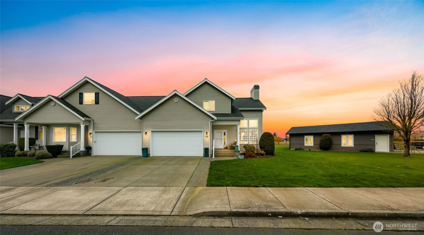 1725 Harrison #106, Lynden, WA 98264