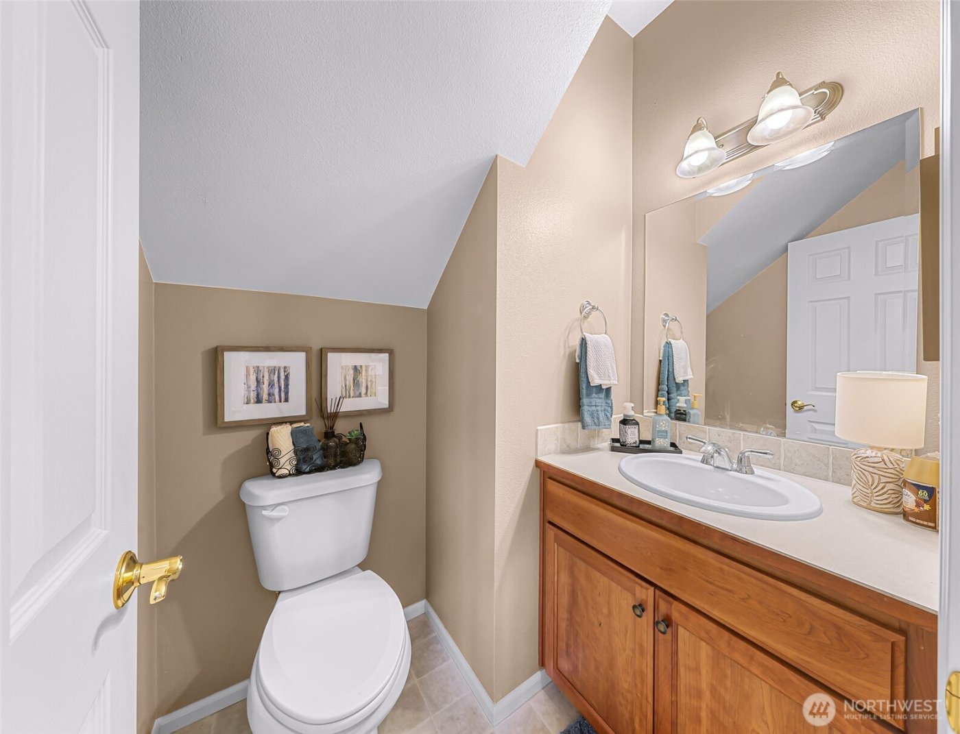 1725 Harrison #106, Lynden, WA 98264