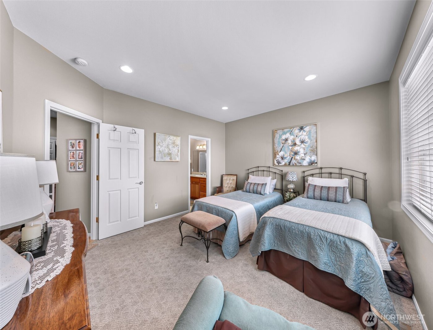 1725 Harrison #106, Lynden, WA 98264