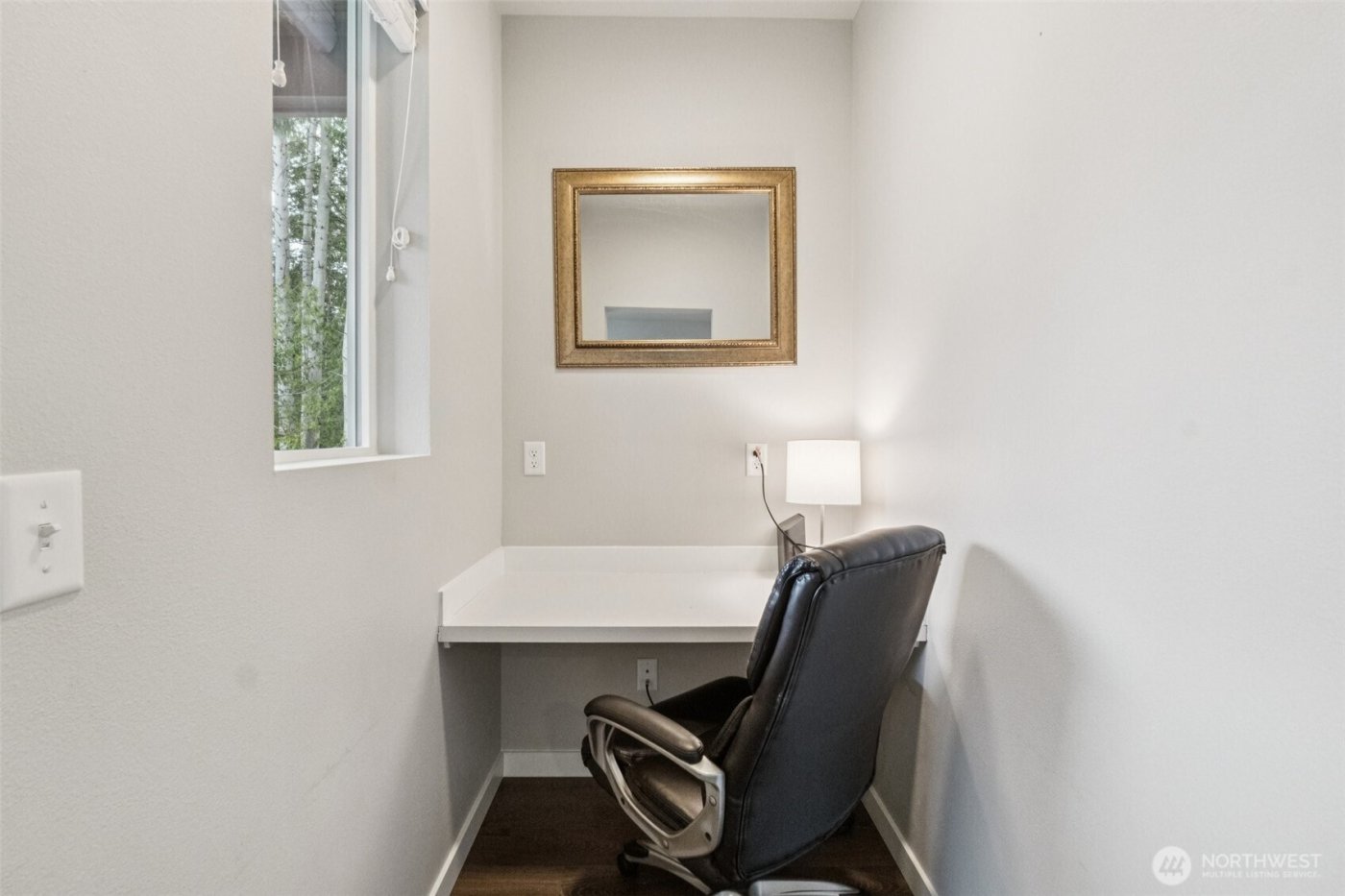 13717 Admiralty Way #J1, Lynnwood, WA 98087