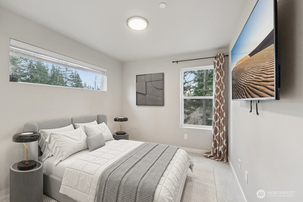 13717 Admiralty Way #J1, Lynnwood, WA 98087