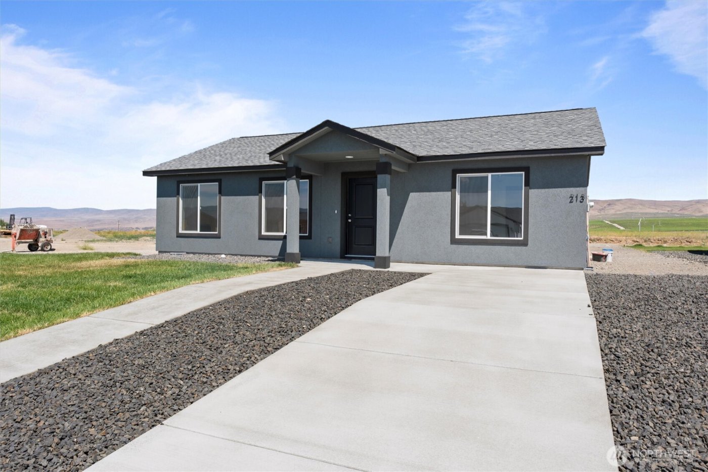 204 Cherry Street , Mattawa, WA 99349