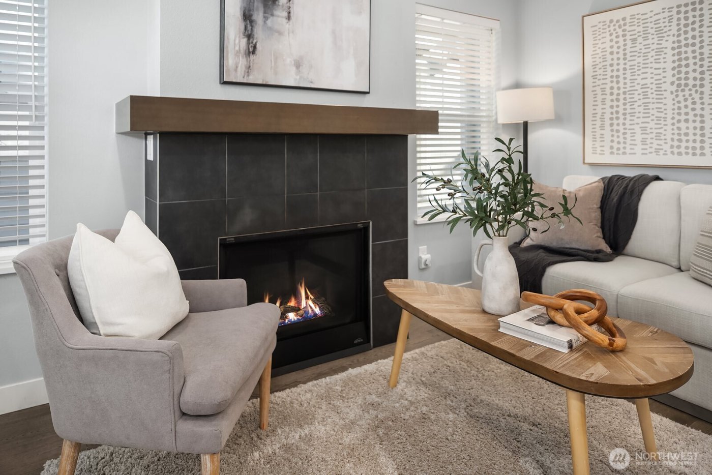 22773 SE 14th Court #10, Sammamish, WA 98075