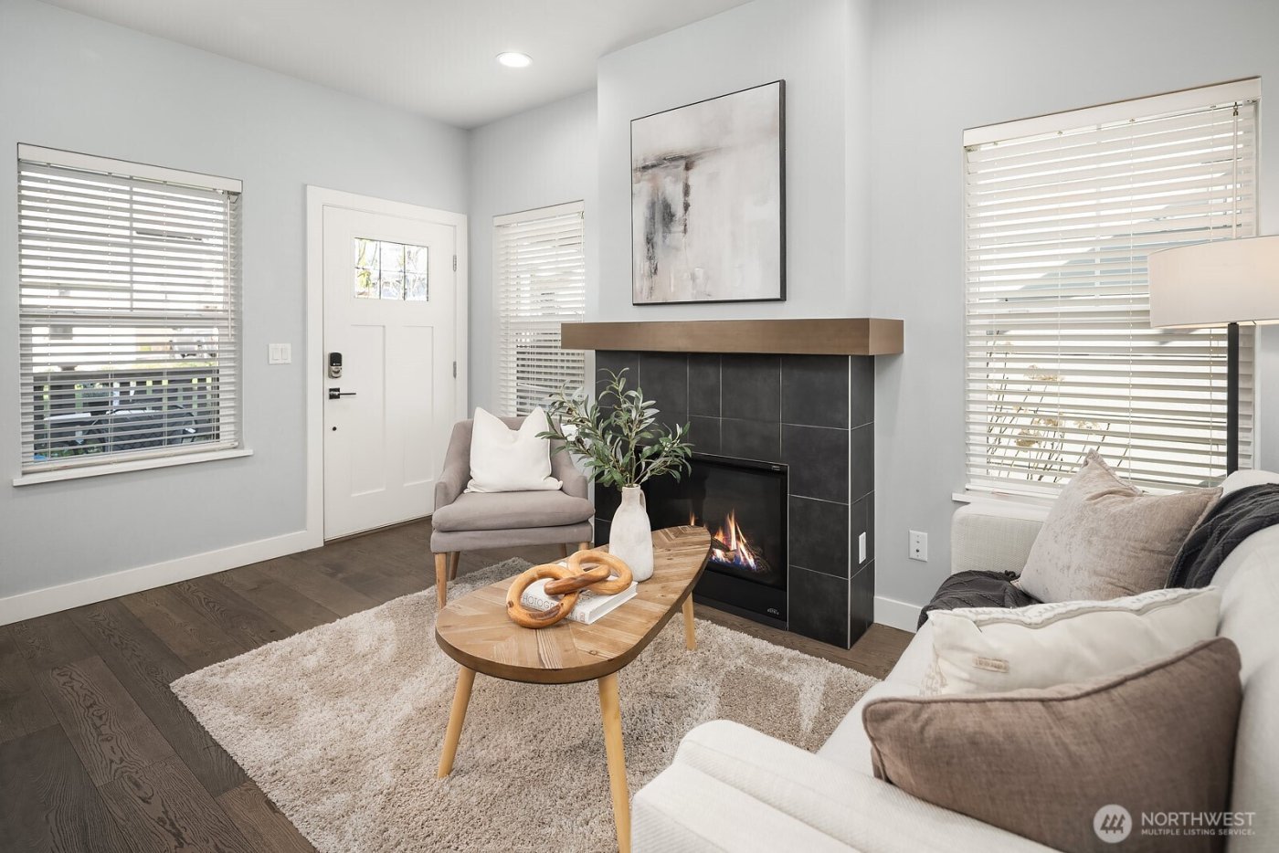 22773 SE 14th Court #10, Sammamish, WA 98075