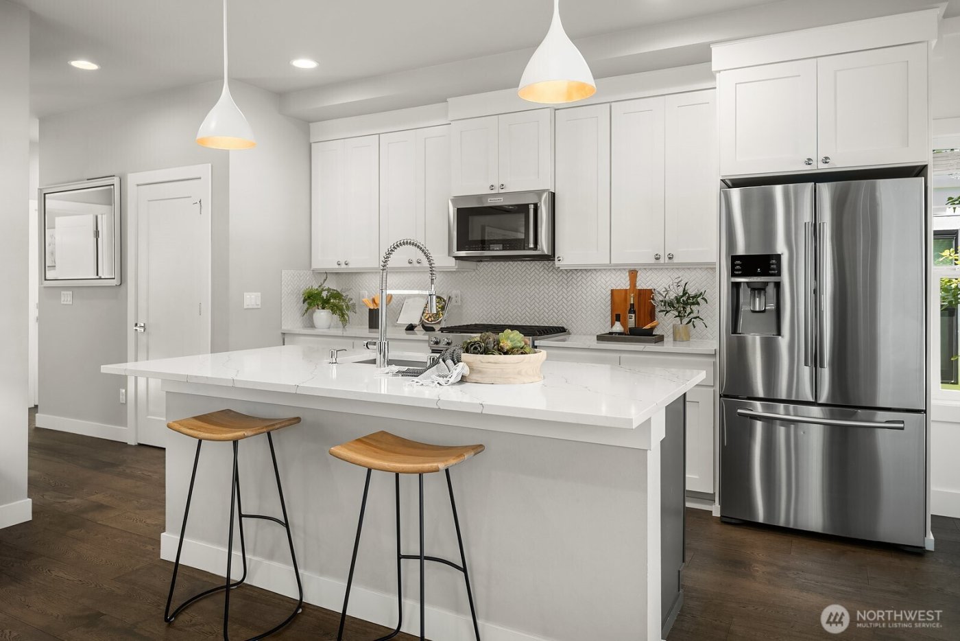 22773 SE 14th Court #10, Sammamish, WA 98075