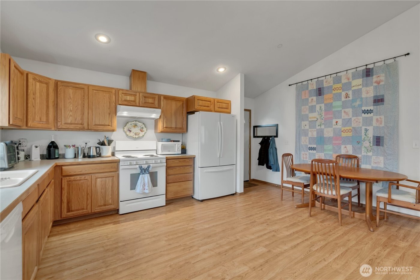 4516 Mattson Lane SE, Lacey, WA 98503