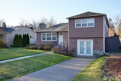 630 Francis Avenue , Walla Walla, WA 99362 - Photo 2