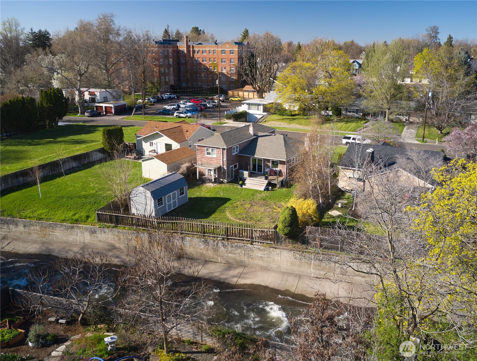 630 Francis Avenue , Walla Walla, WA 99362