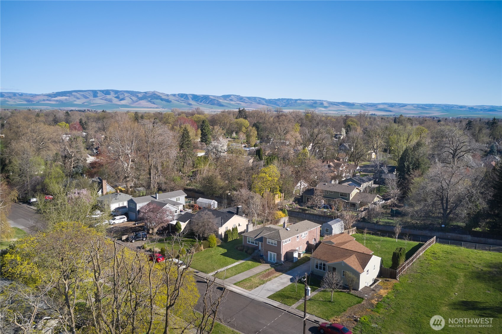 630 Francis Avenue , Walla Walla, WA 99362