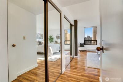 2621 2nd Avenue #706, Seattle, WA 98121 - Photo 16