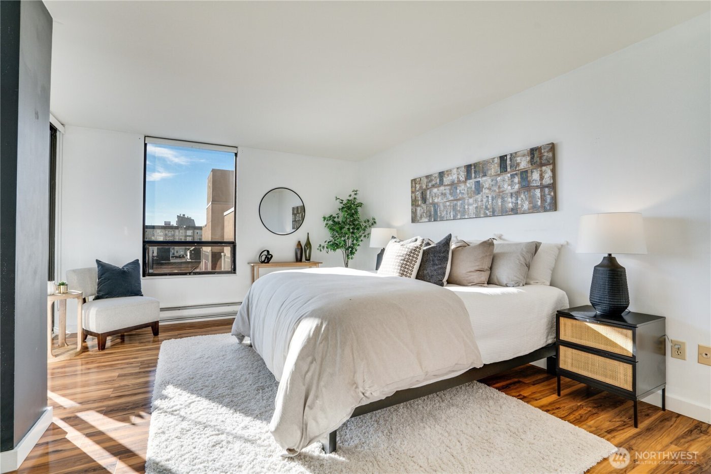 2621 2nd Avenue #706, Seattle, WA 98121